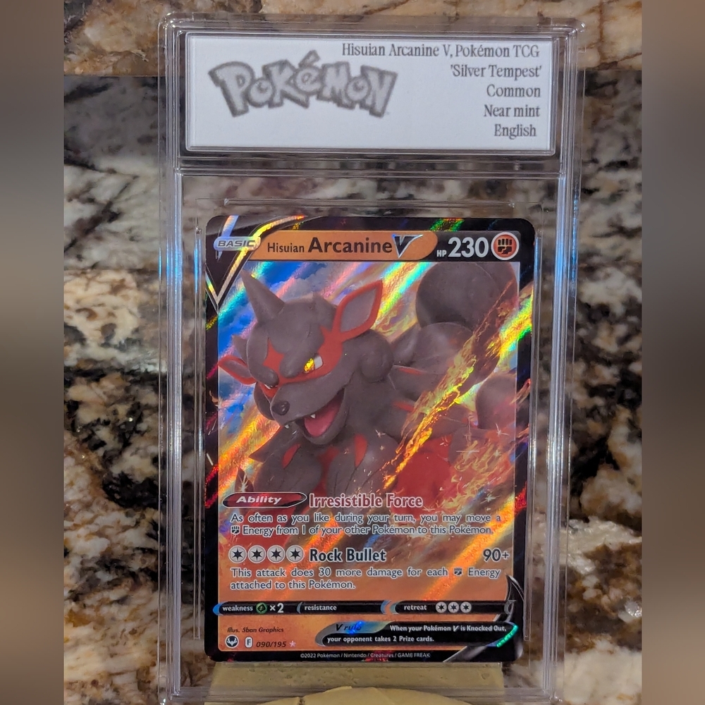 Hisuian Arcanine V Pokémon Card
